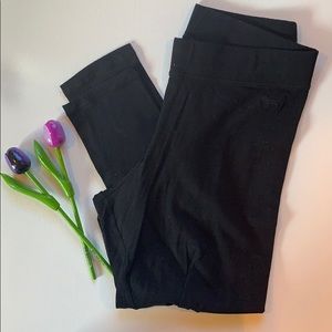 VS PINK Black Essential Leggings